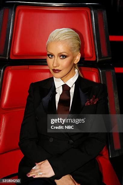 Christina Aguilera Semi